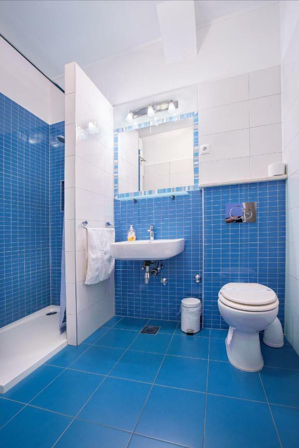Apartments Dora สปลิท ภายนอก รูปภาพ
